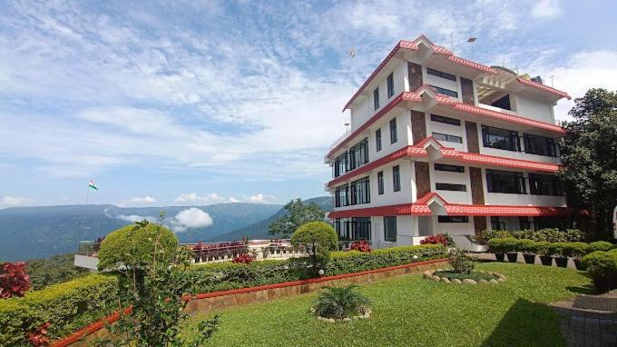 Rendezvous Resort Cherrapunji Exterior foto
